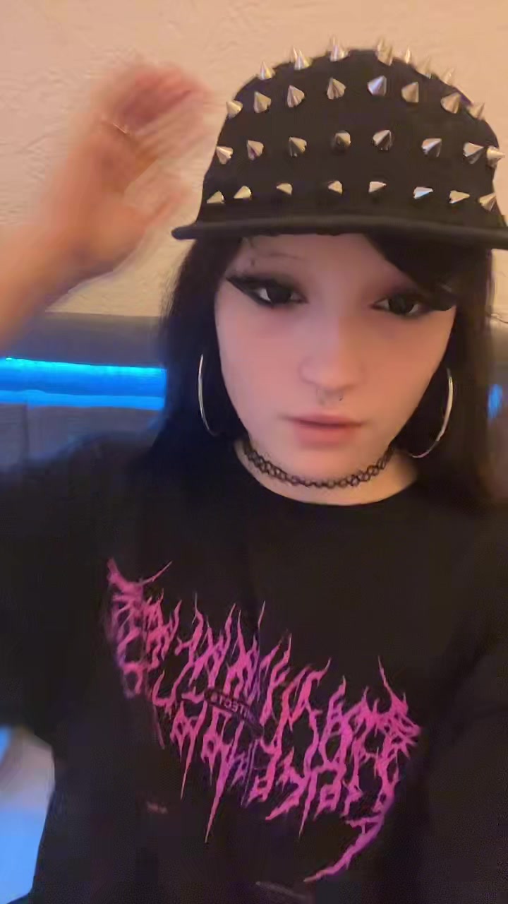 @sabrina🦇