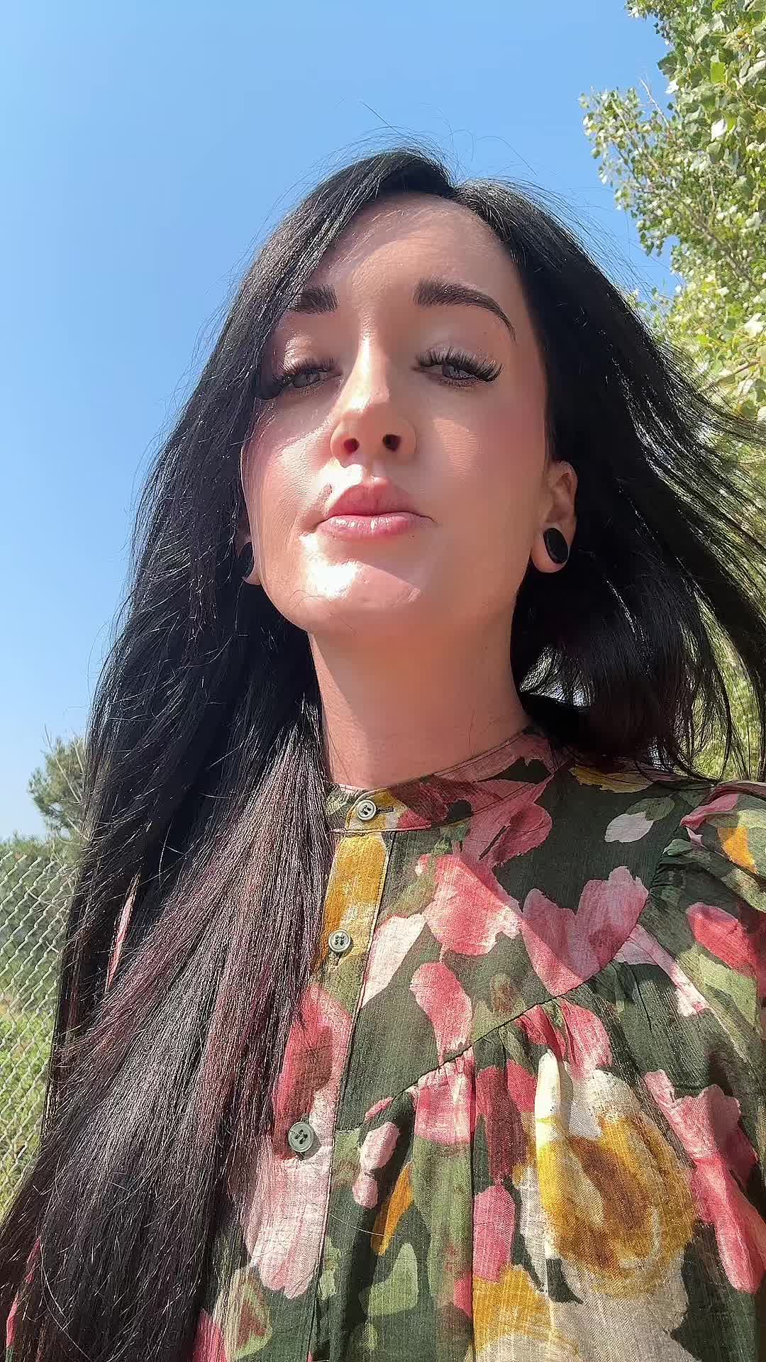 @Jenni
