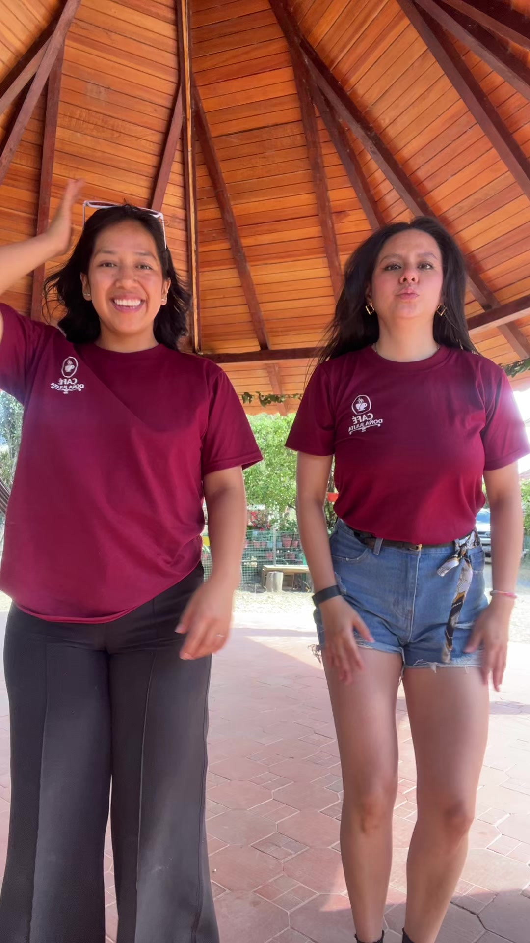 @Paula Jij&oacute;n