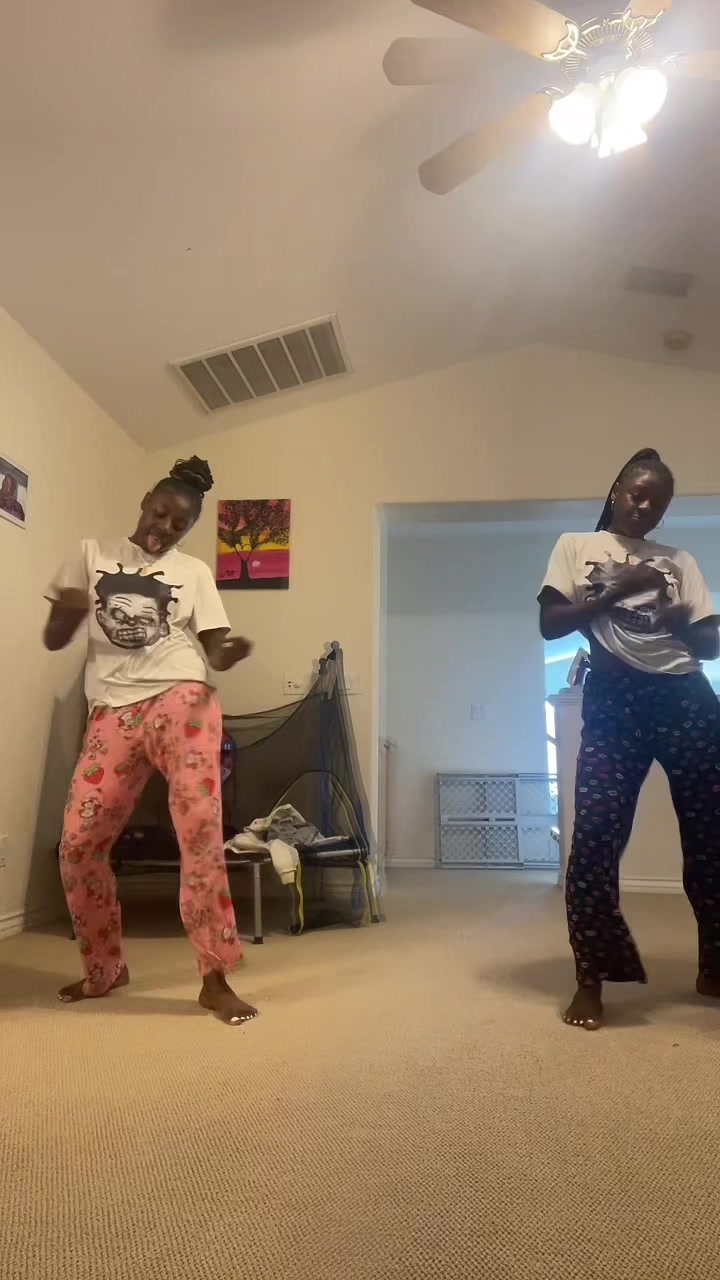 @_jsttaweirdoo_