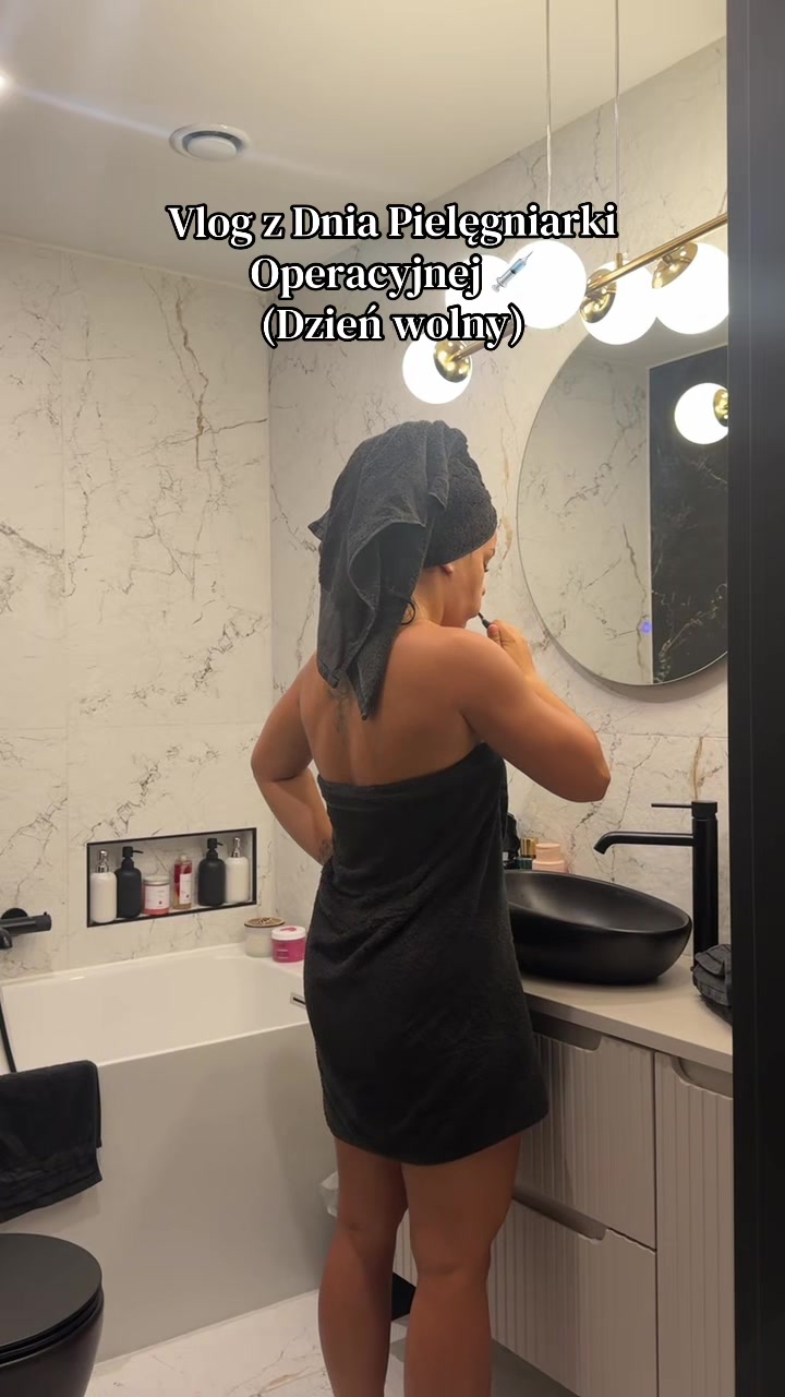 @o_nurse.xx // ig: niezgodna.xx