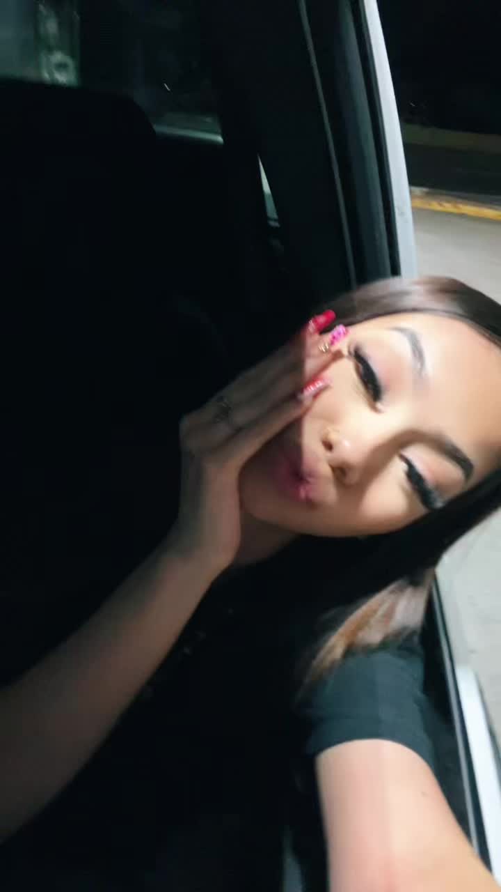 @Ajanae