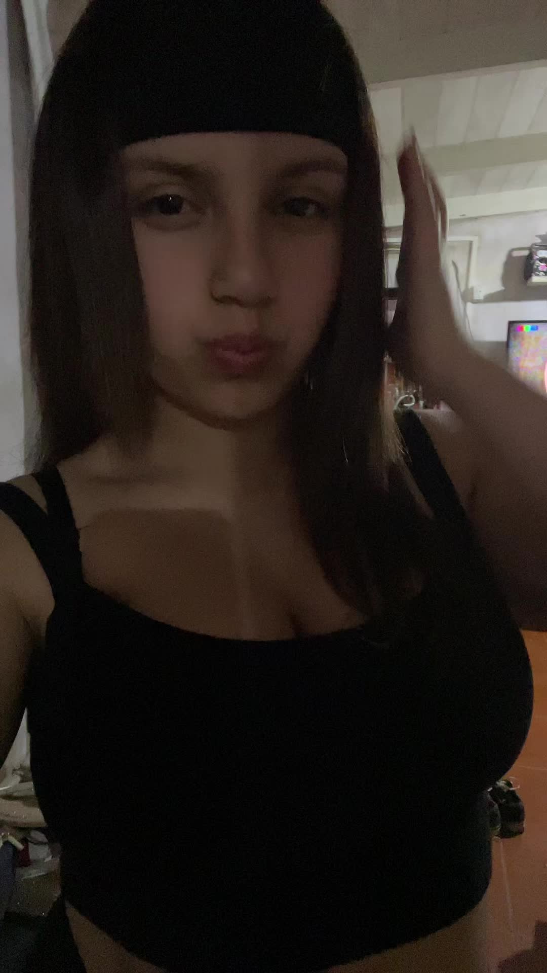 @user24001489059
