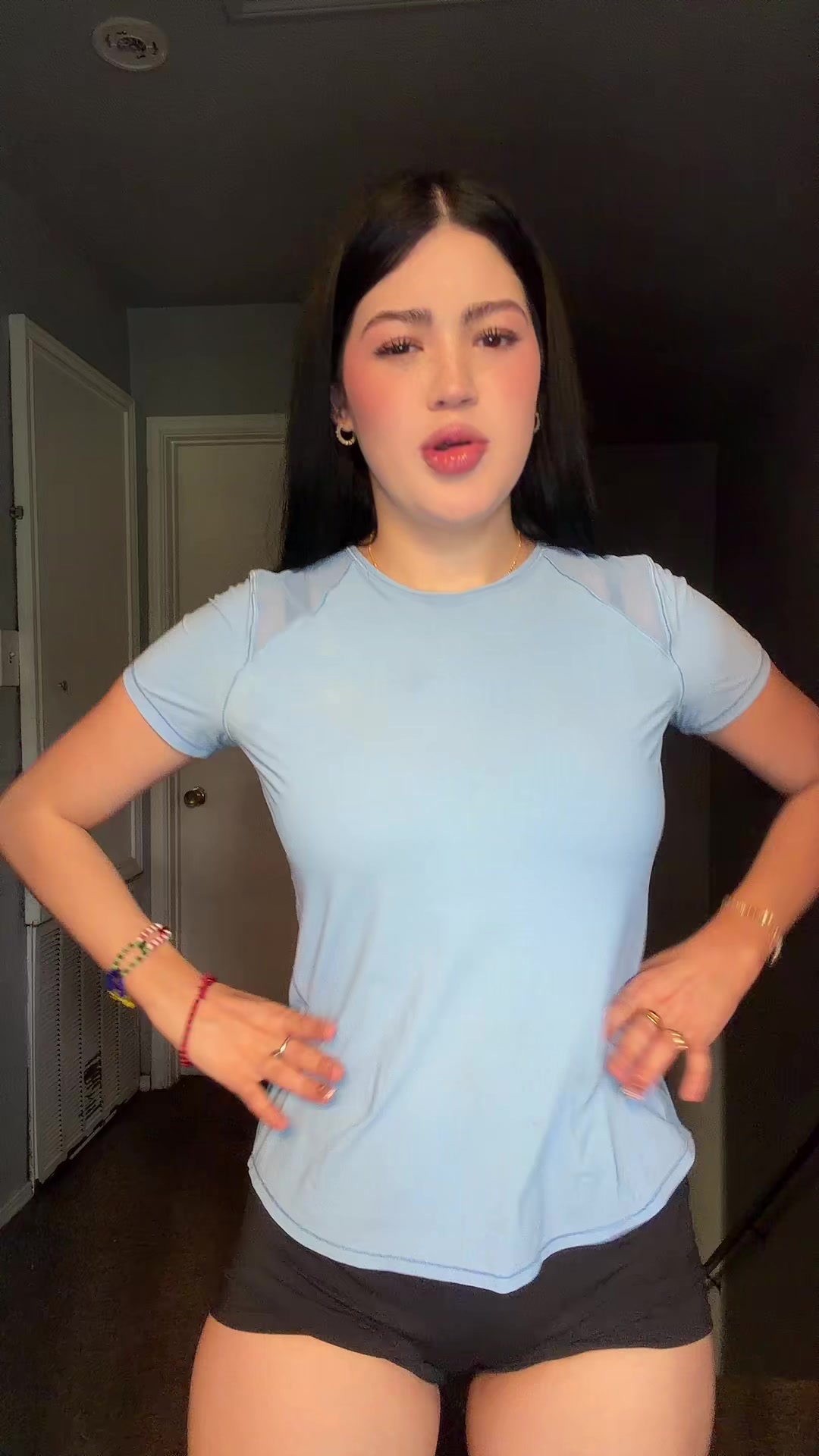 @Kat💫