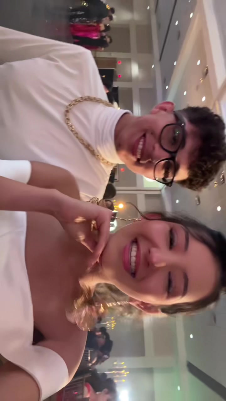 @MyaSanchez10