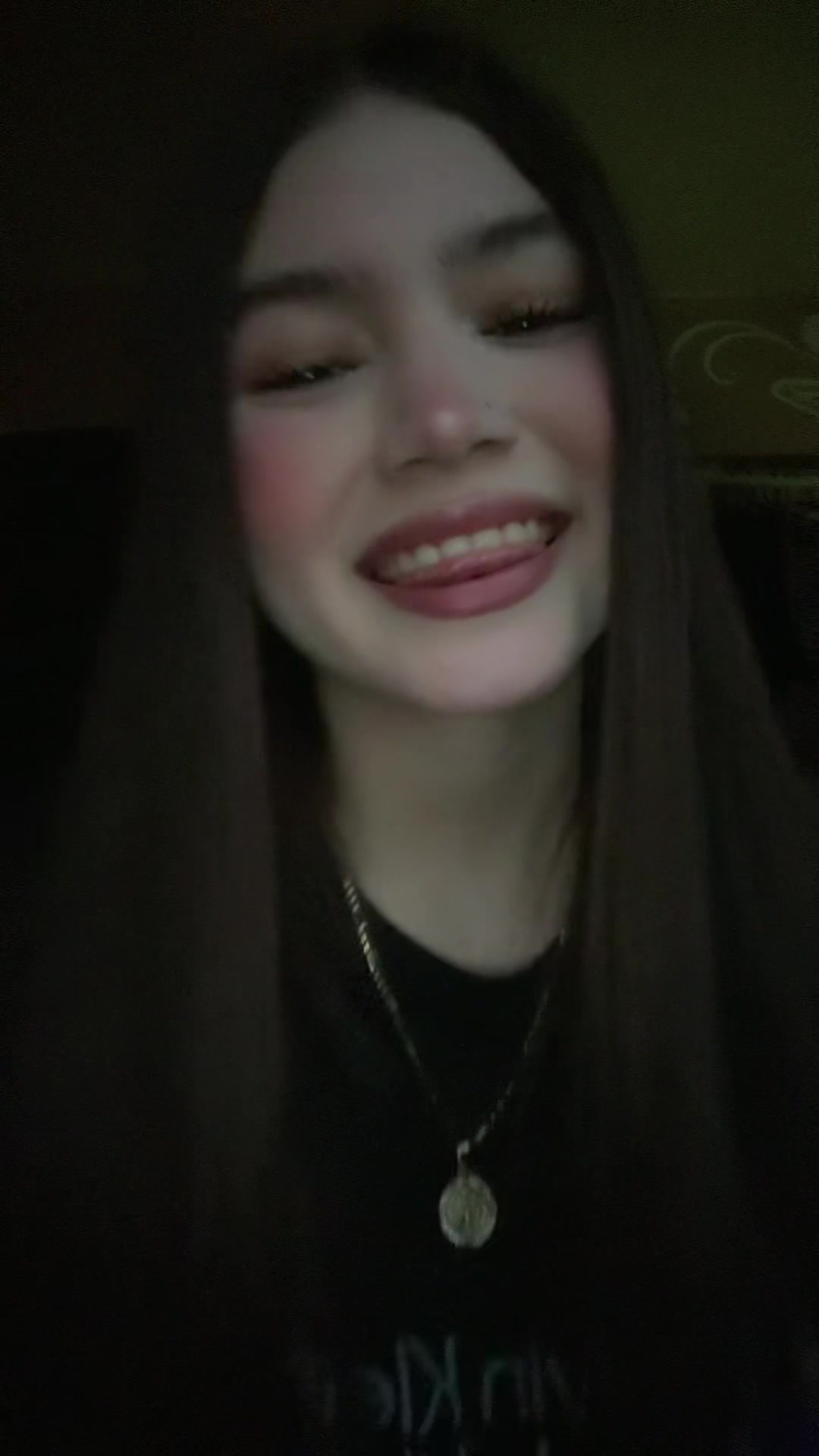 @<3