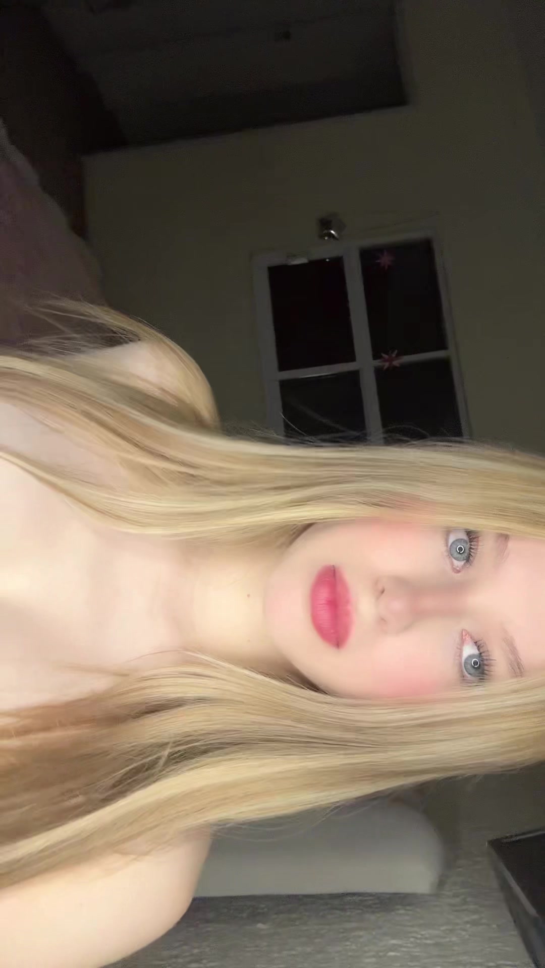 @V a l