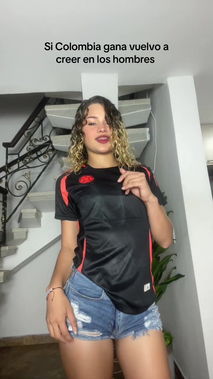 @Libeth_santana🧃