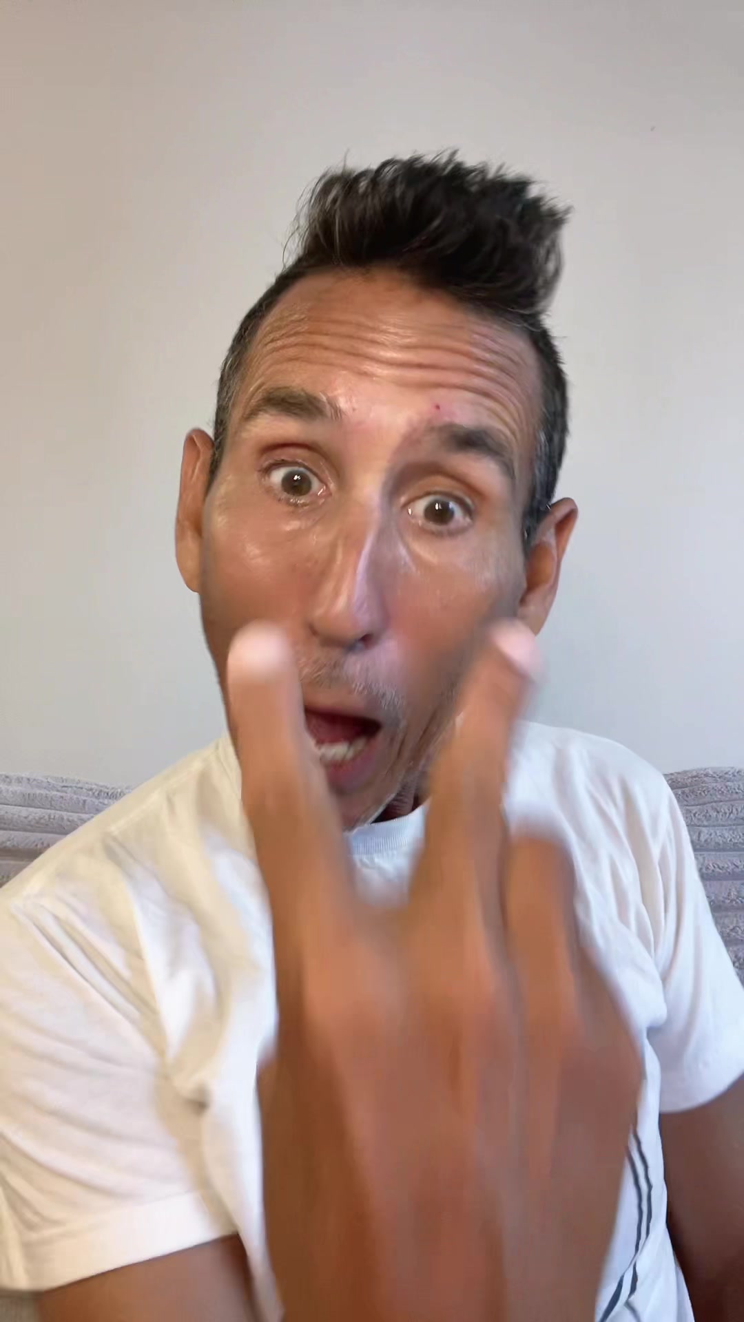 @Justincarzil