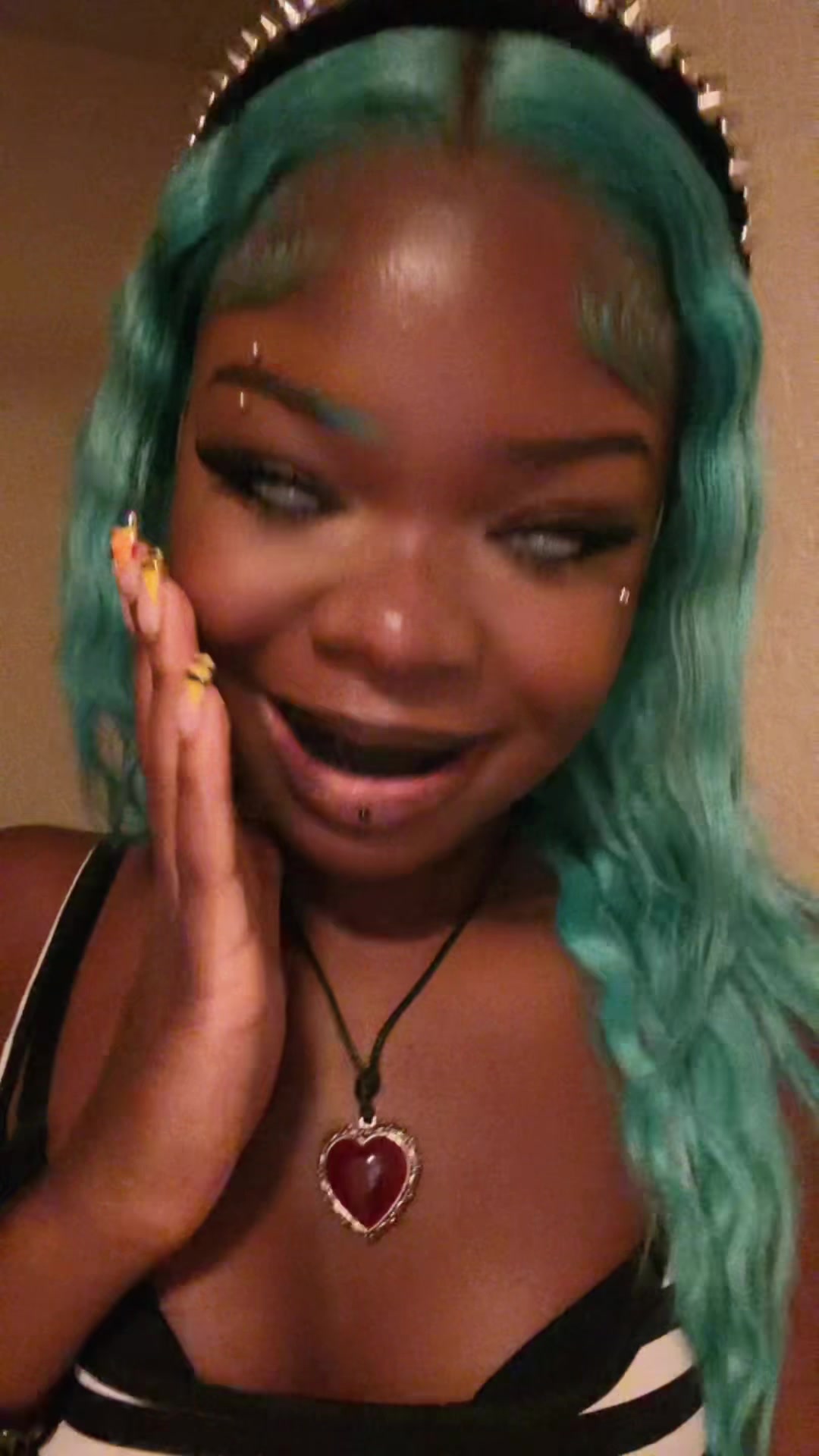@️poopyglam69