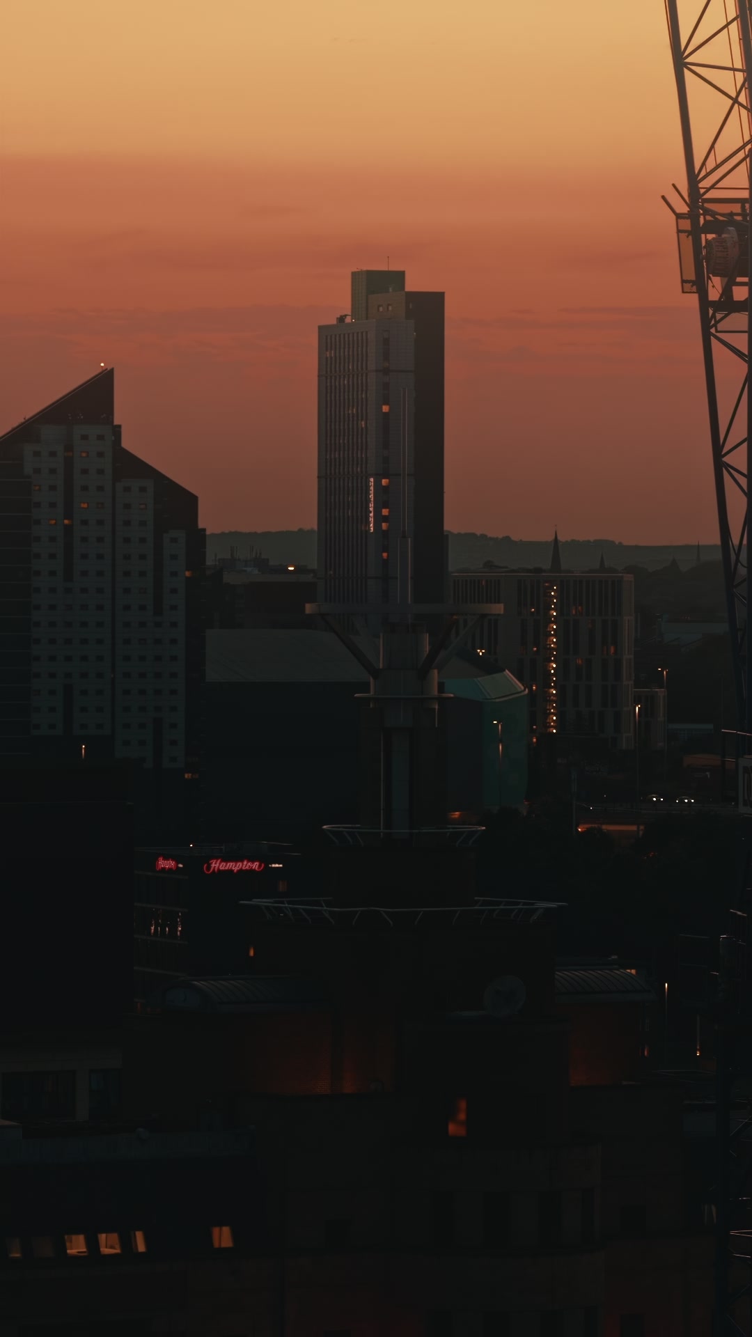@leedsdrones