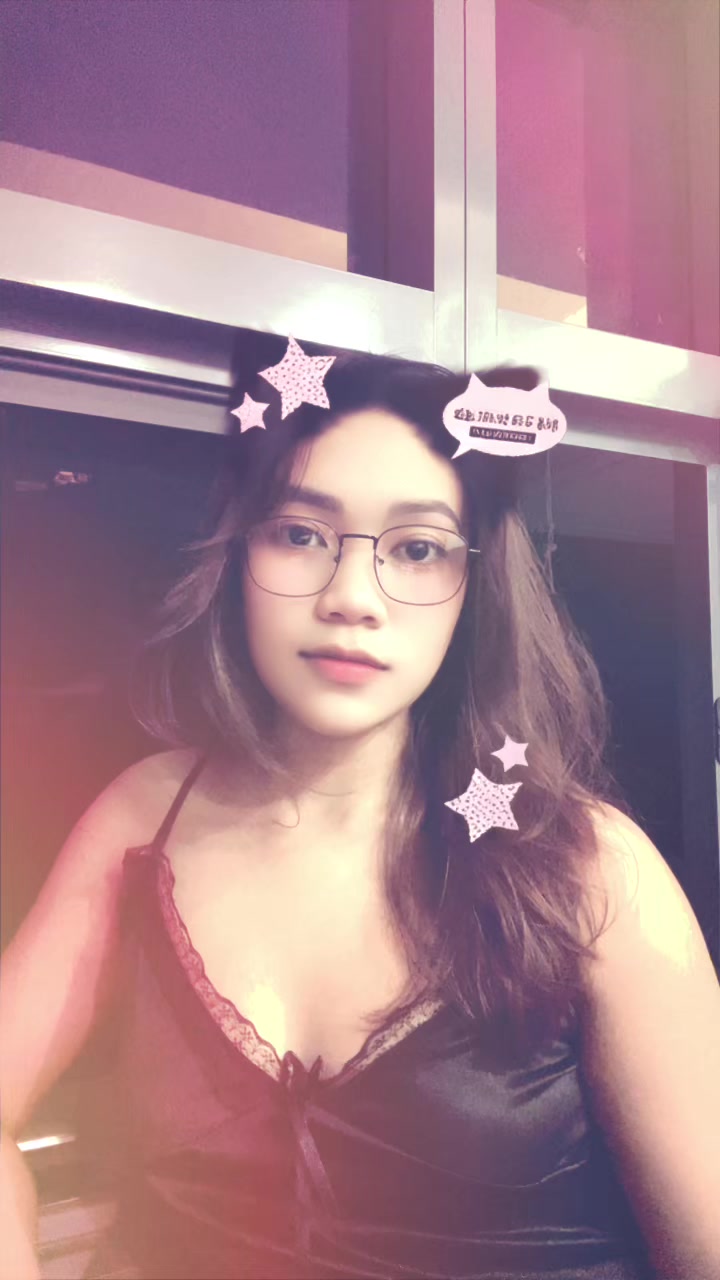 @Morenaxxx