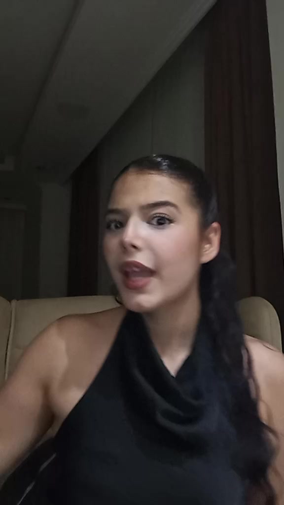 @Cansu