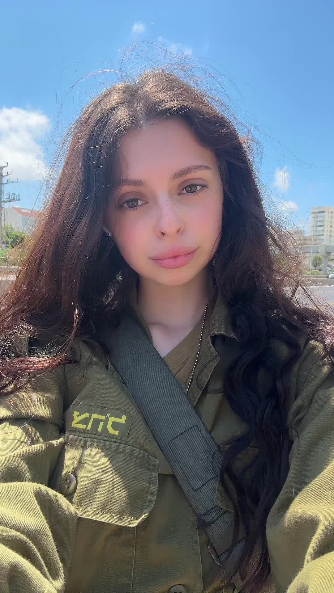@пиздец довольна