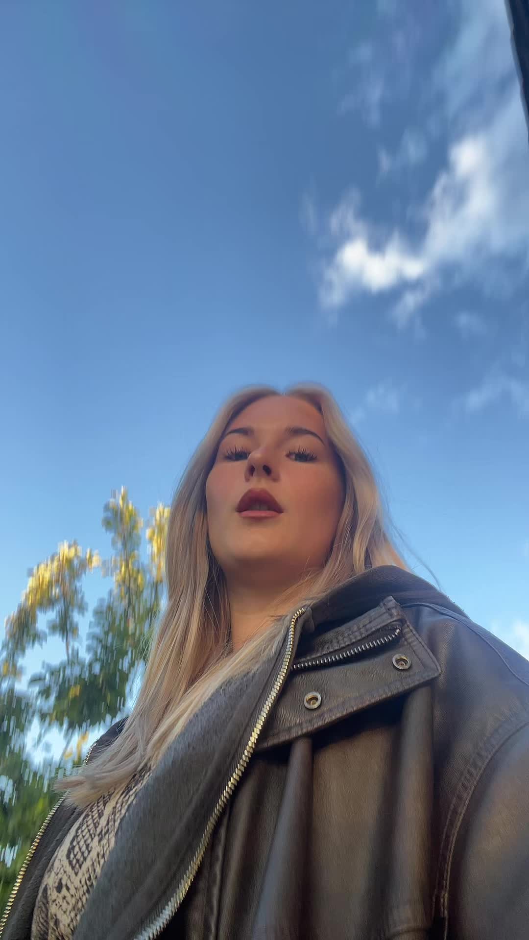 @ᦷⰿ౹&iota;౹მ