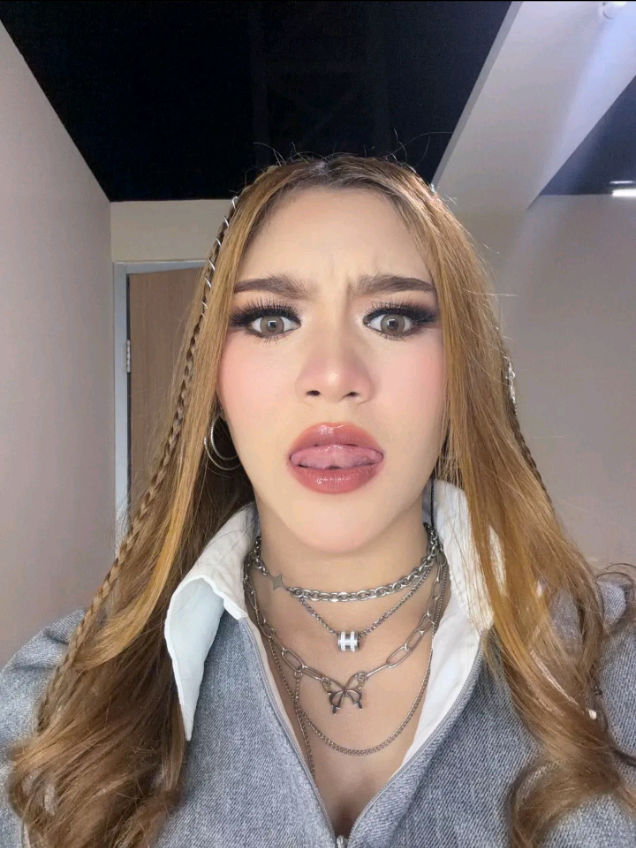@๐ฏ๐๐๐๐ ๐ฑ๐๐๐๐๐๐
