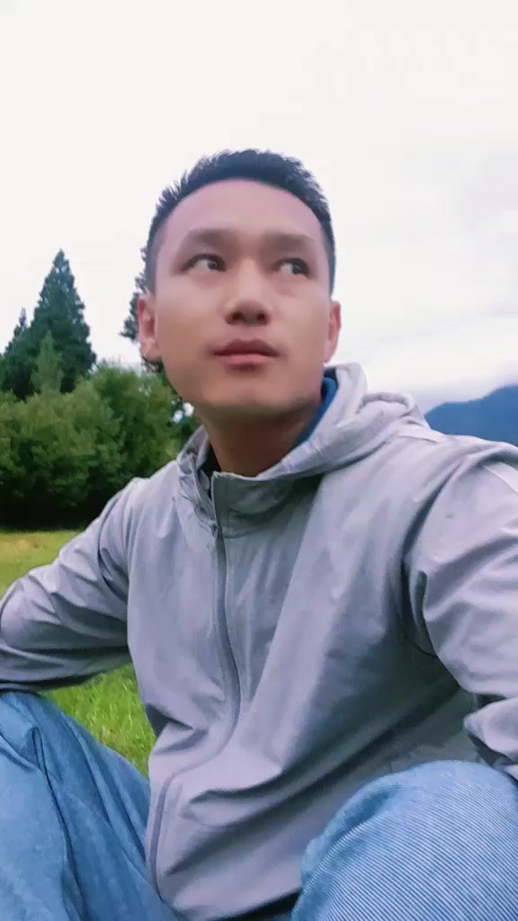 @🇧🇹Mr.JAMES🇧🇹 💘