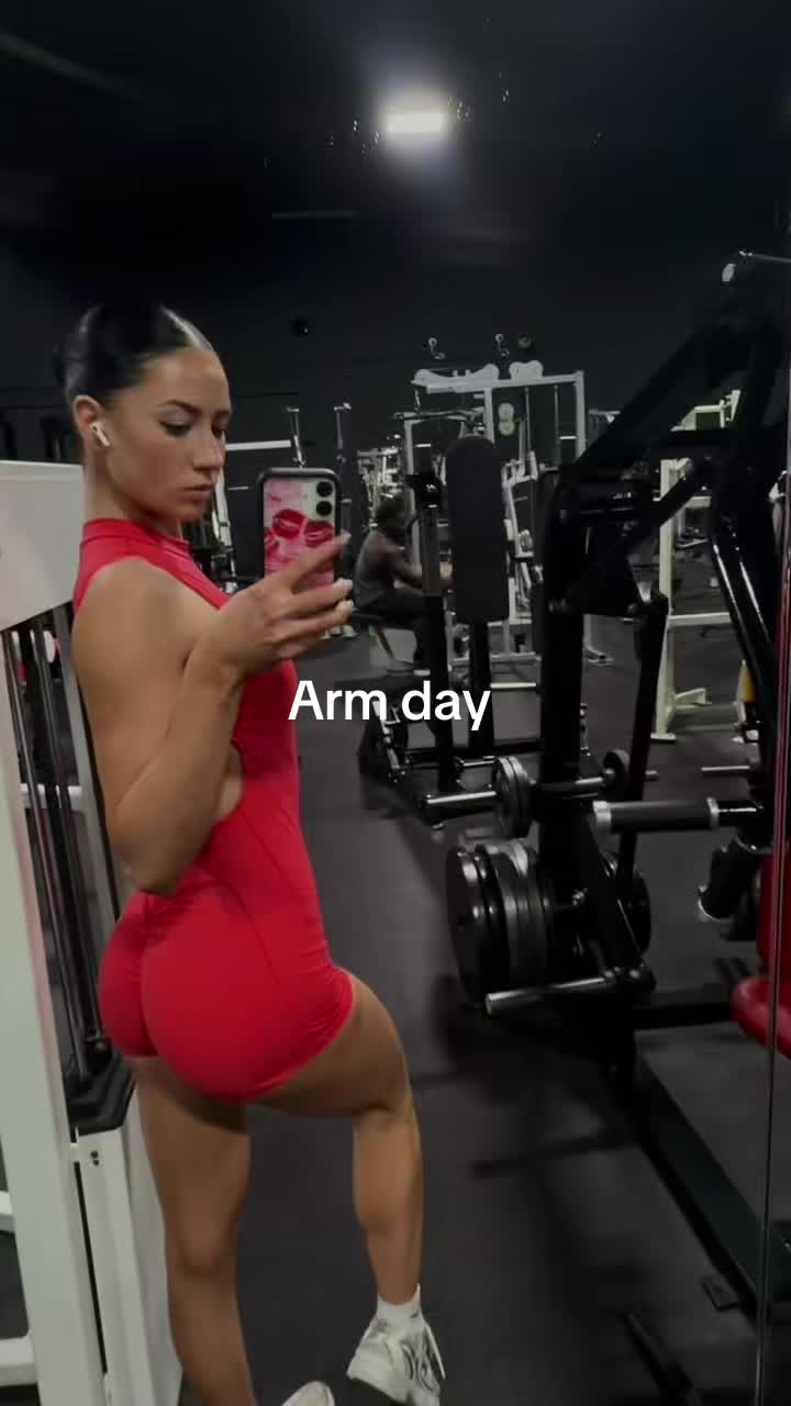 @Jazmeraz