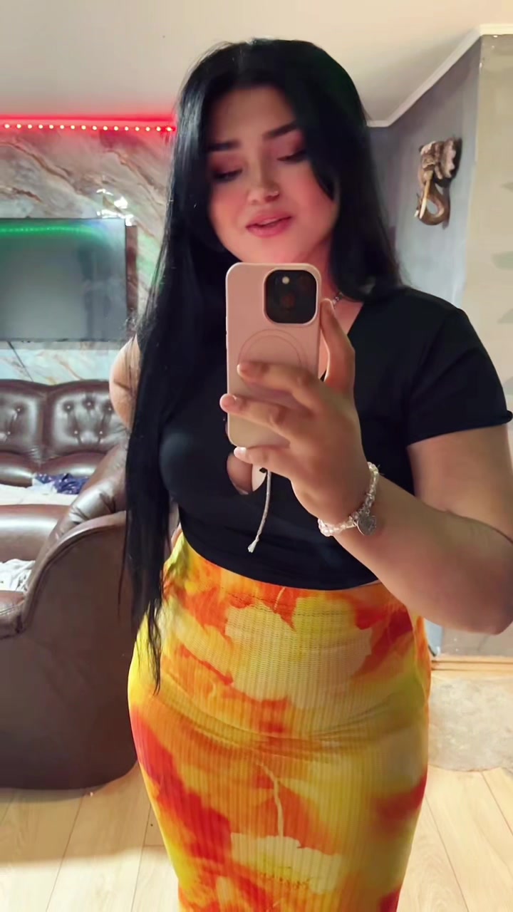@Lanaaa_01