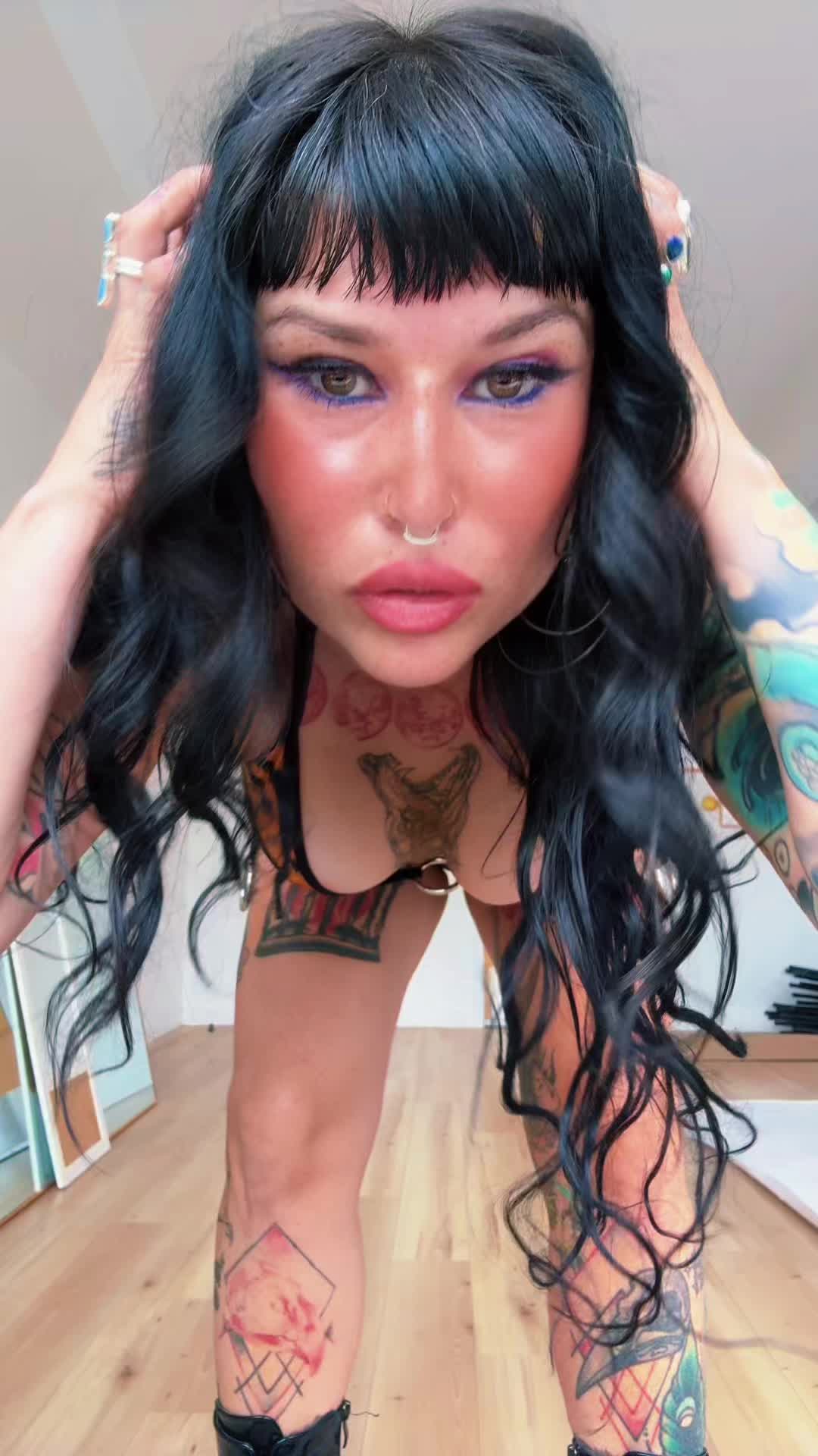 @Ashyaelizabeth