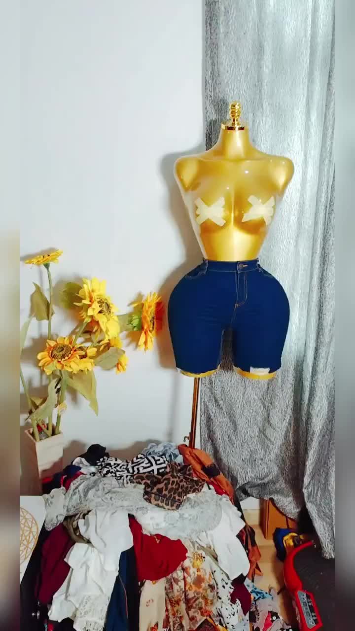 @Raf&rsquo;s Closets