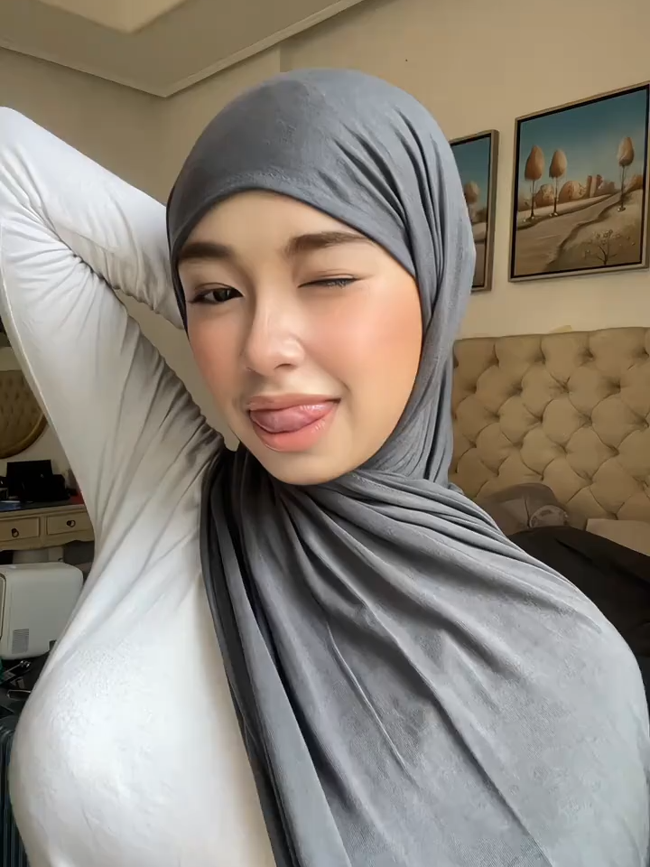 @Lia Amalia