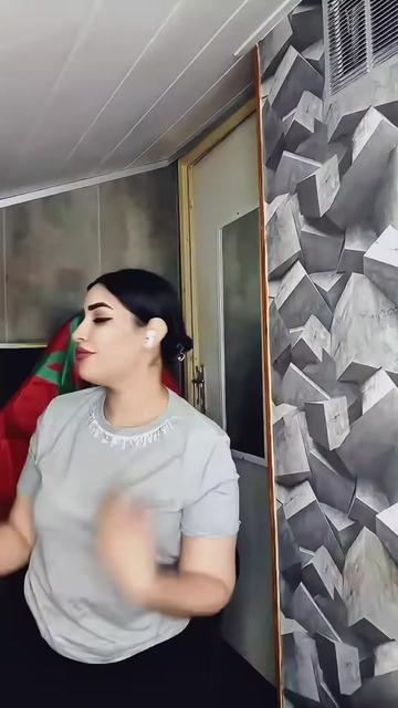 @ألأستاذة نجوى ((وحش الكون))