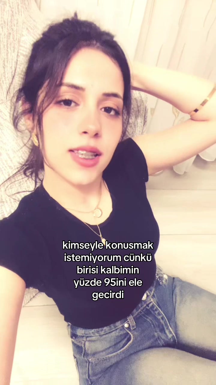 @Esra