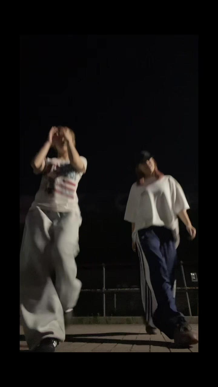 @❤︎