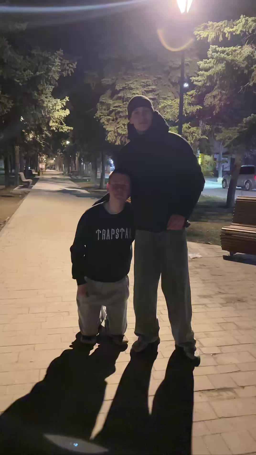 @Мотя😜