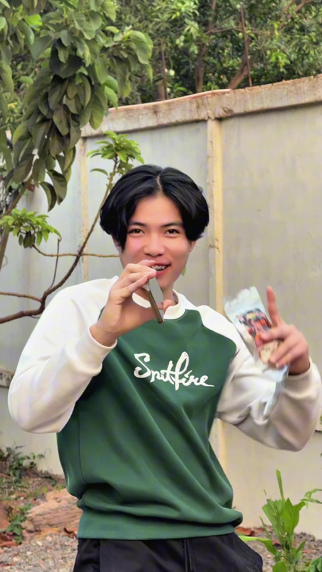 @★ ເຖື້ອງບ່າວໄຕດຳ ★ ຊ່ອງຫຼັກ 