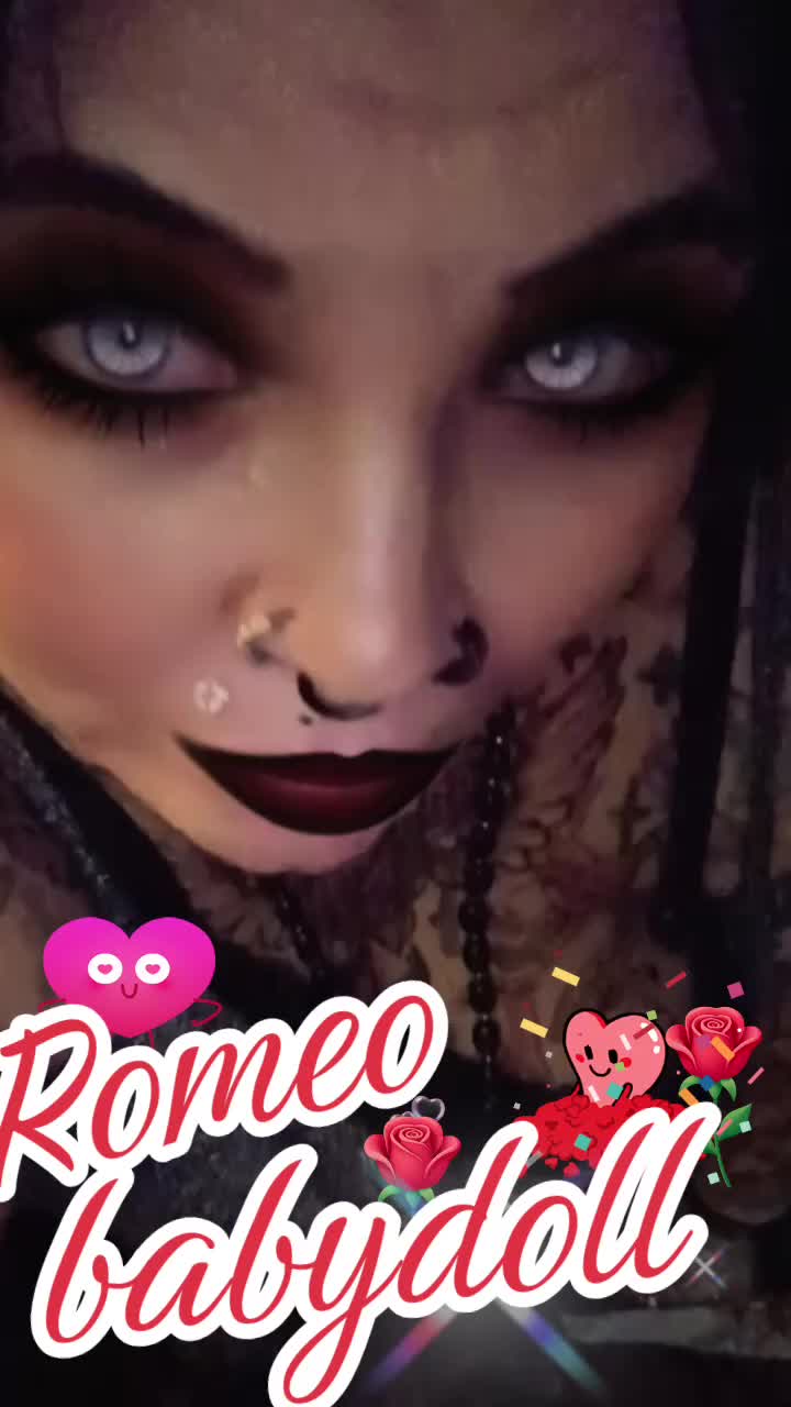 @DarkhairedbeautyPlayboy 💋🌸🍦