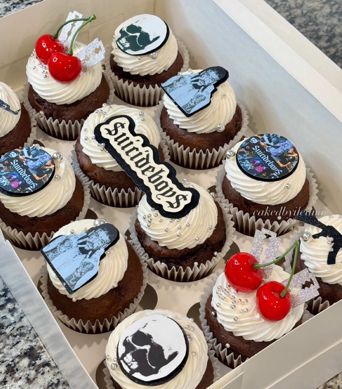 @cakedbyileana ๐
