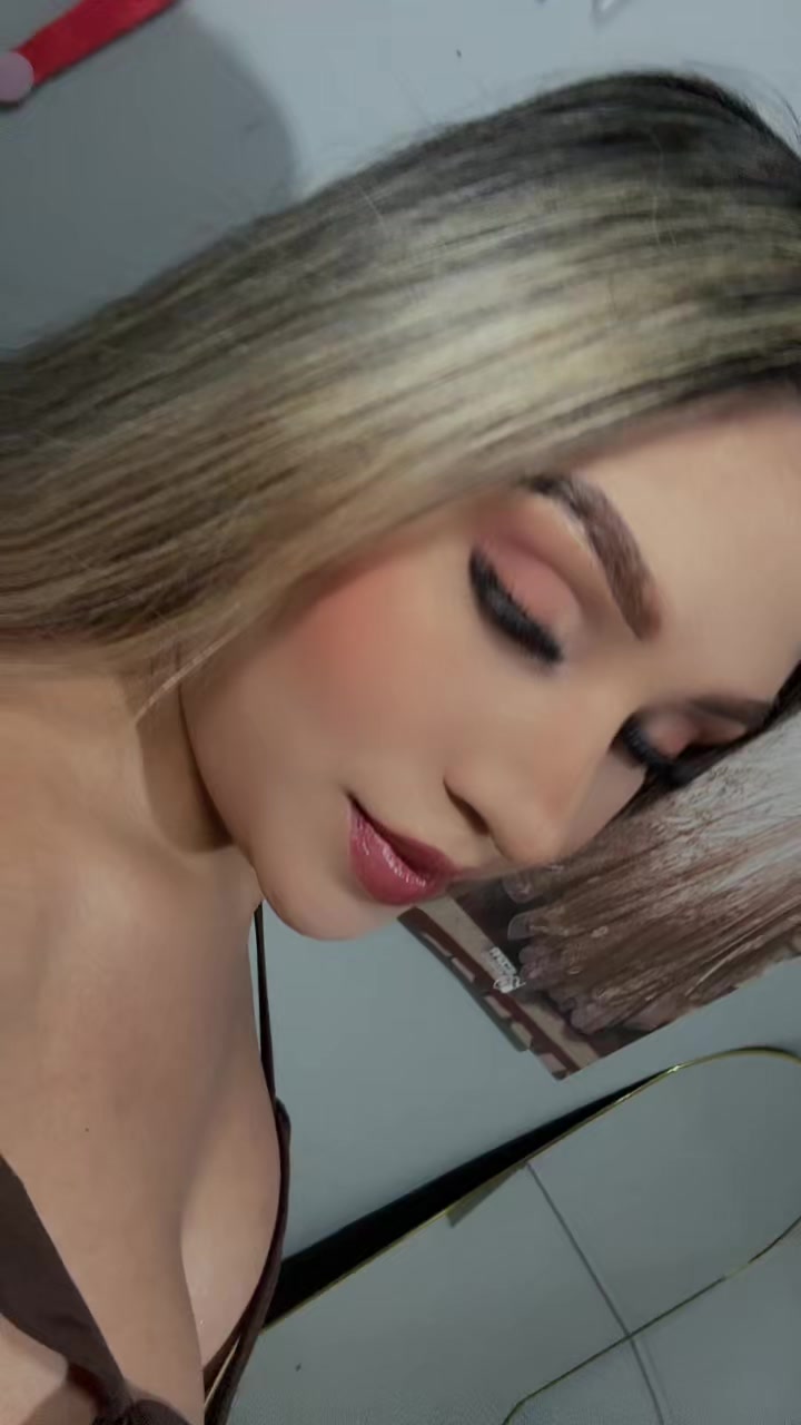 @Ainara