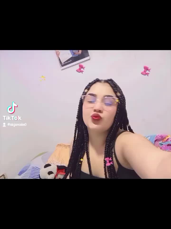 @Alejandra