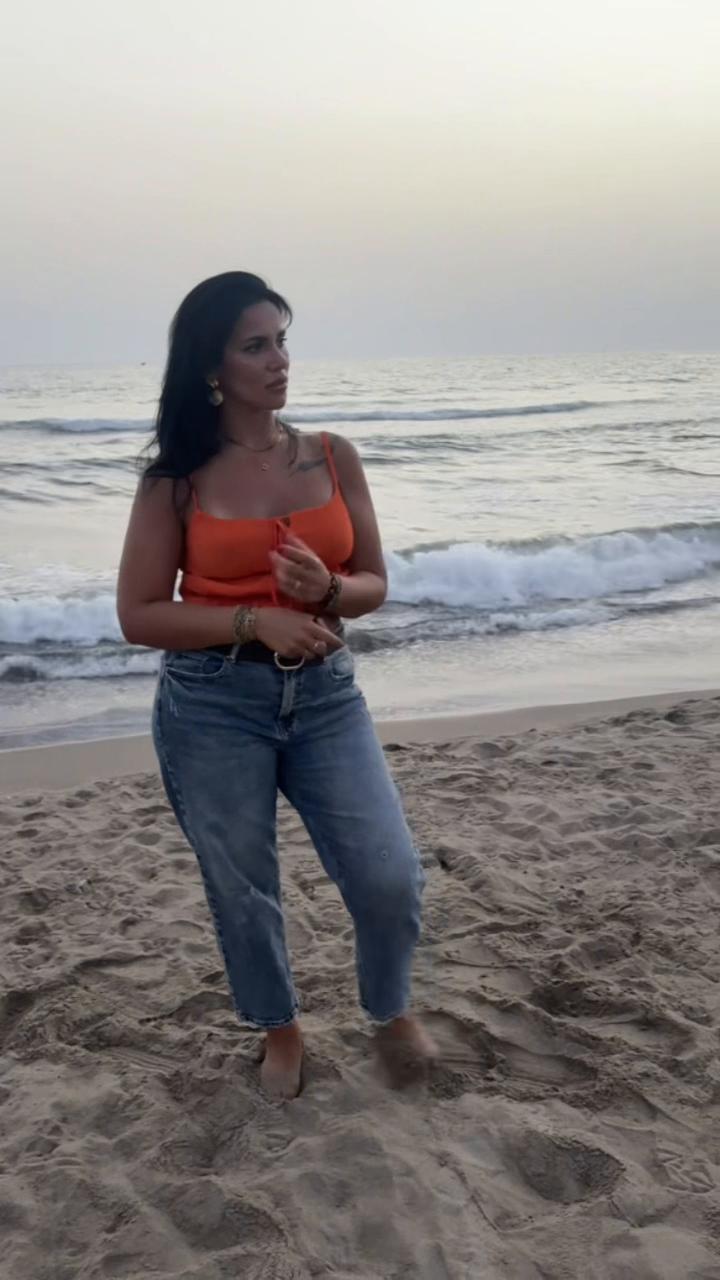 @Daniela Dany♉