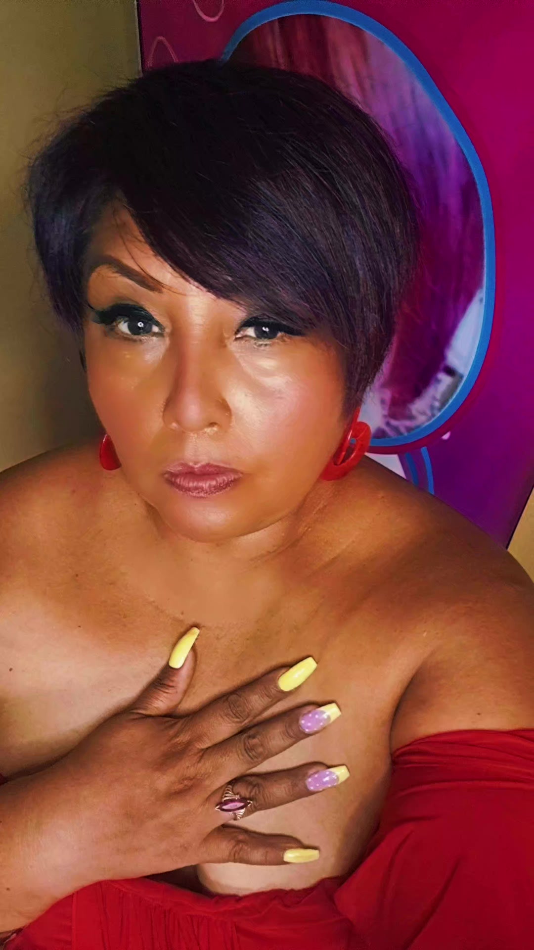 @Janessa CTorres💯 TU LATINA 💥