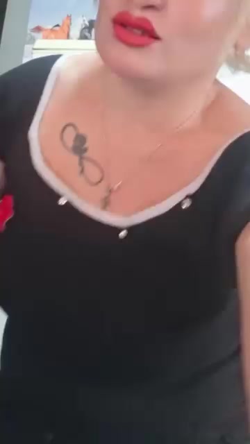 @მაკო