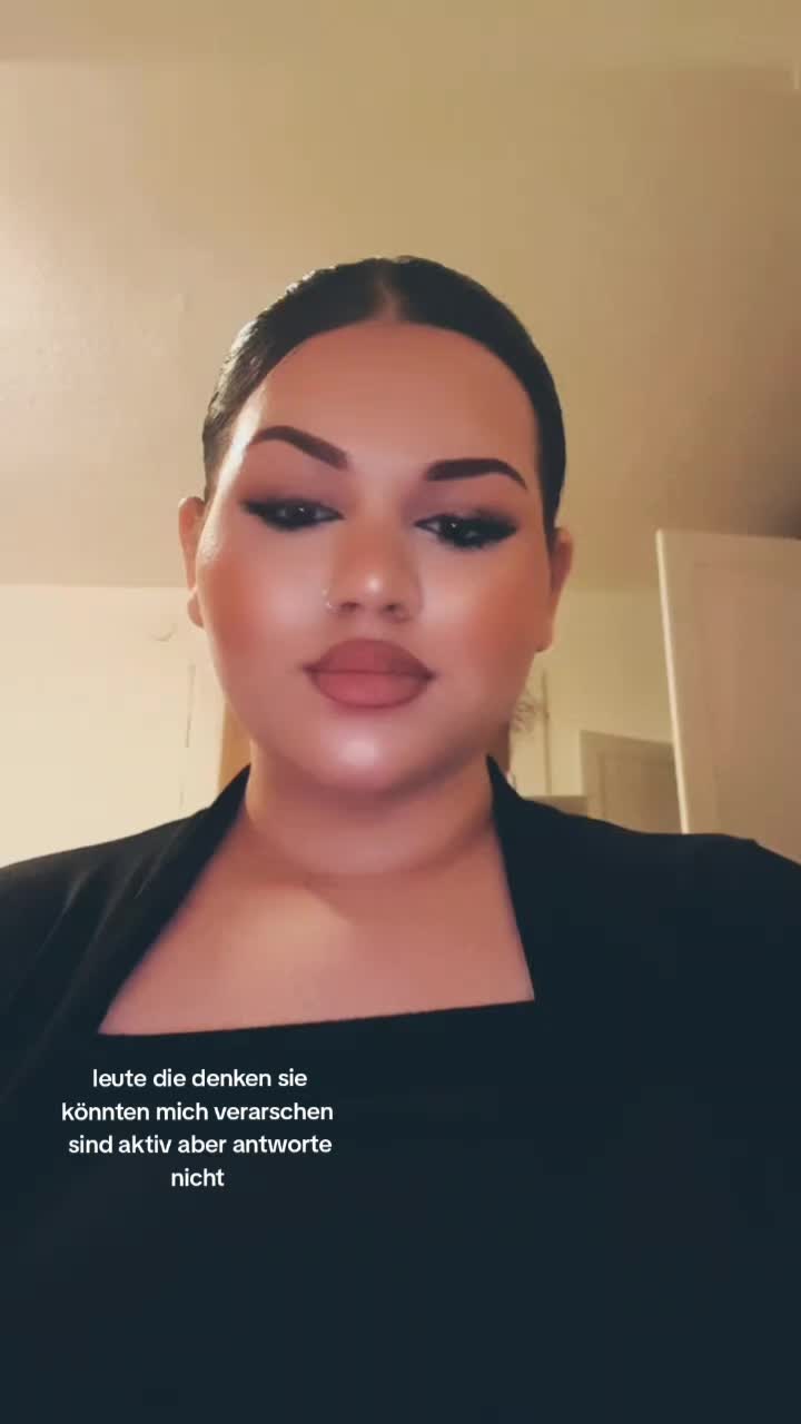 @Vukica