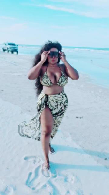 @sissielimperatrice