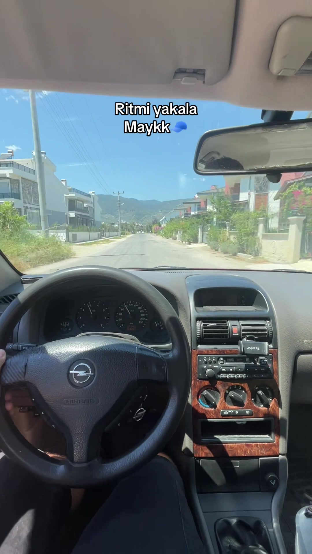 @Aktürk
