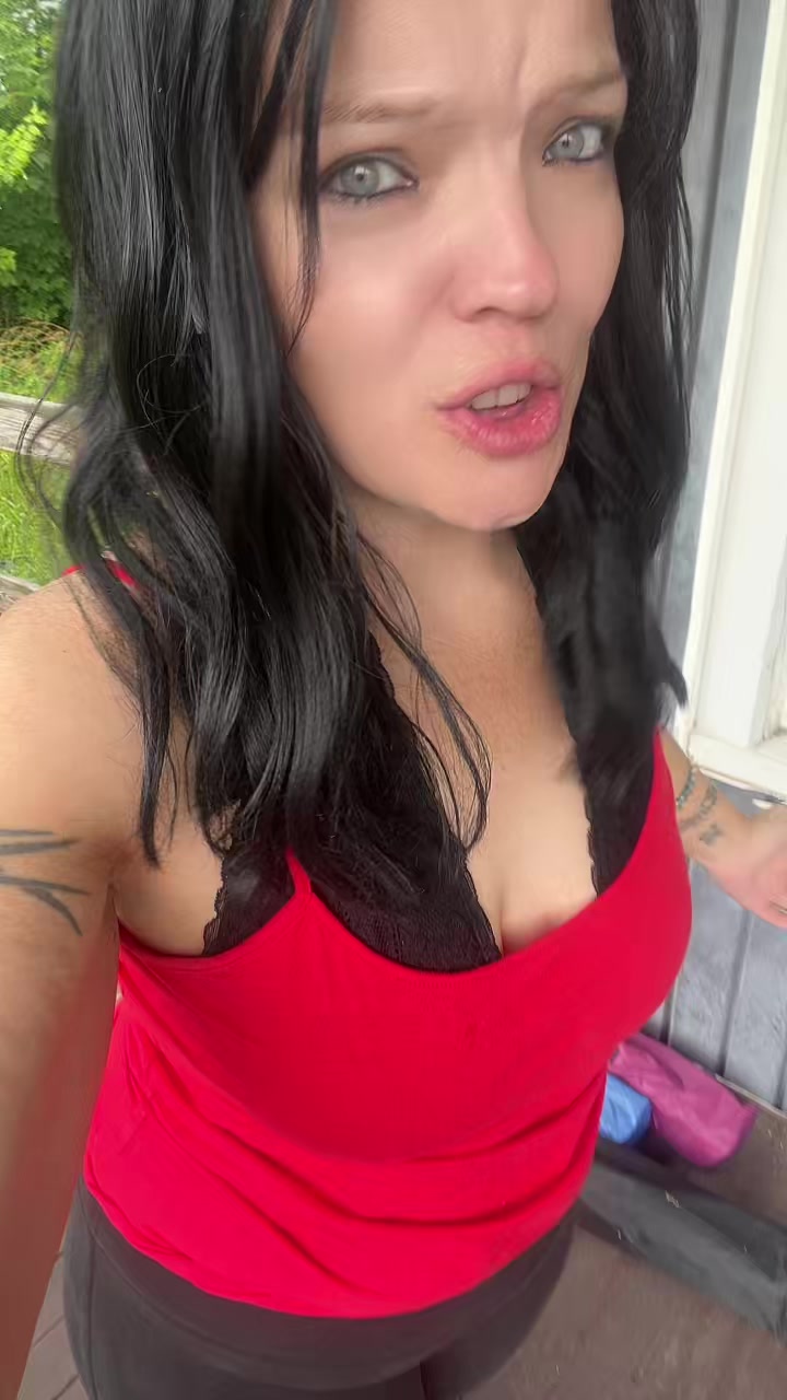 @dobbywifey