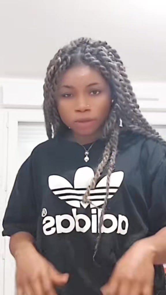@Raellemery26