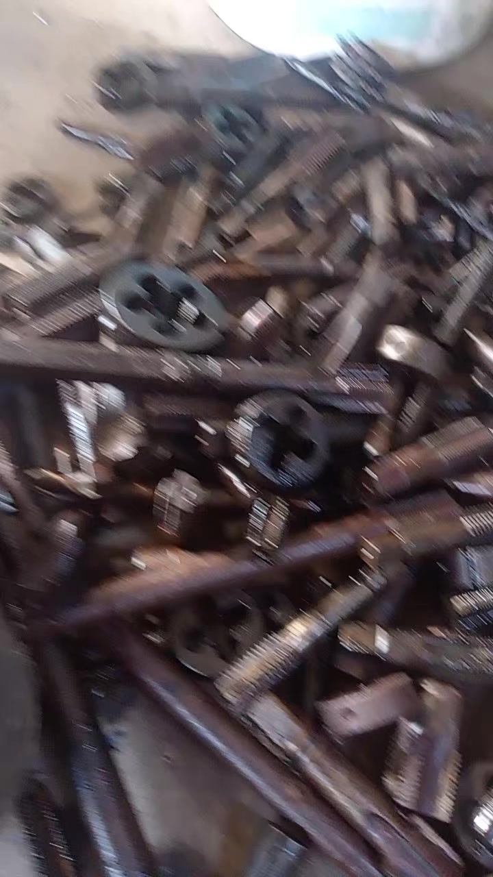 @Traktor_Aləmi