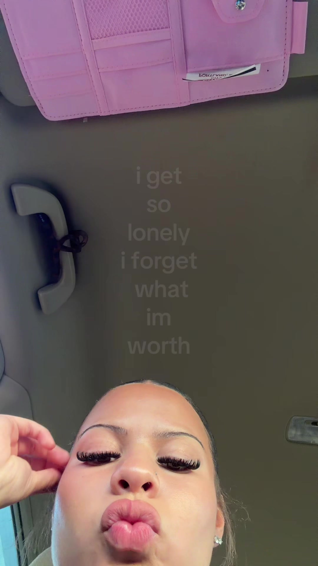 @user923040173