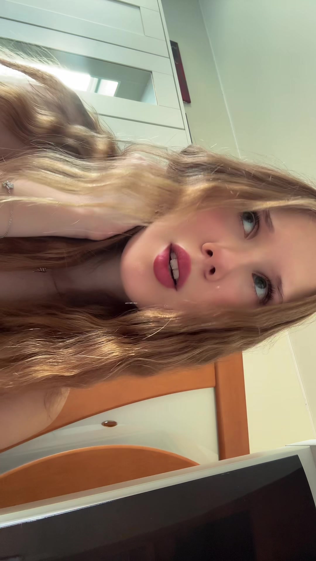 @sonya ⋆˚꩜。