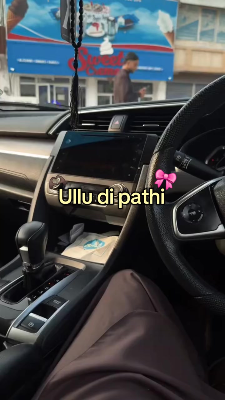 @🫶🏾