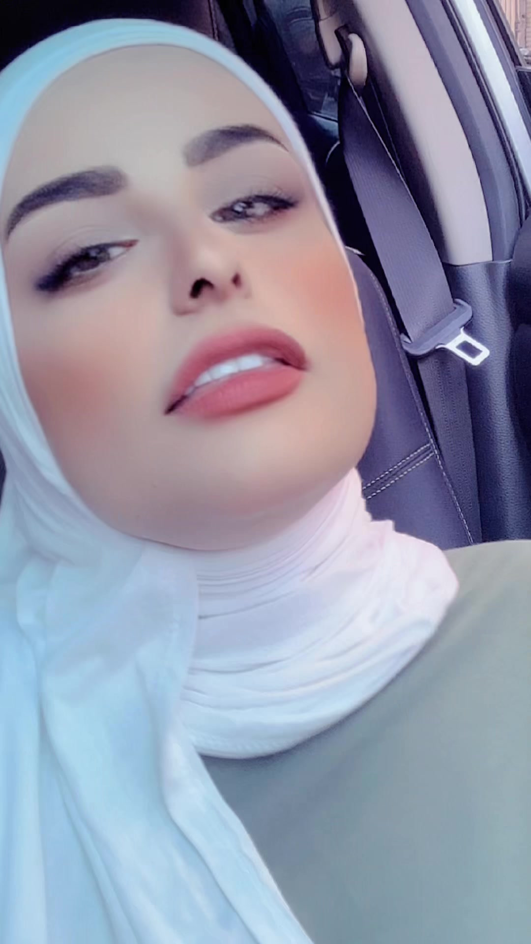 @🇱🇧Muna🇱🇧