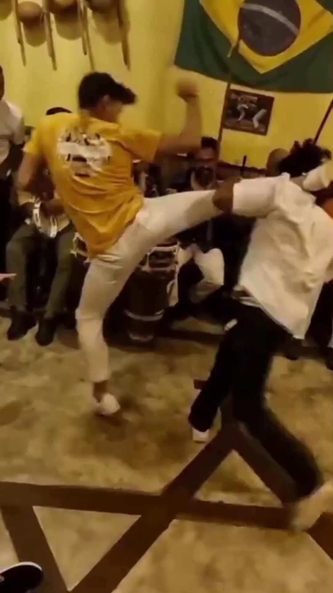 @Mauro acamb capoeira
