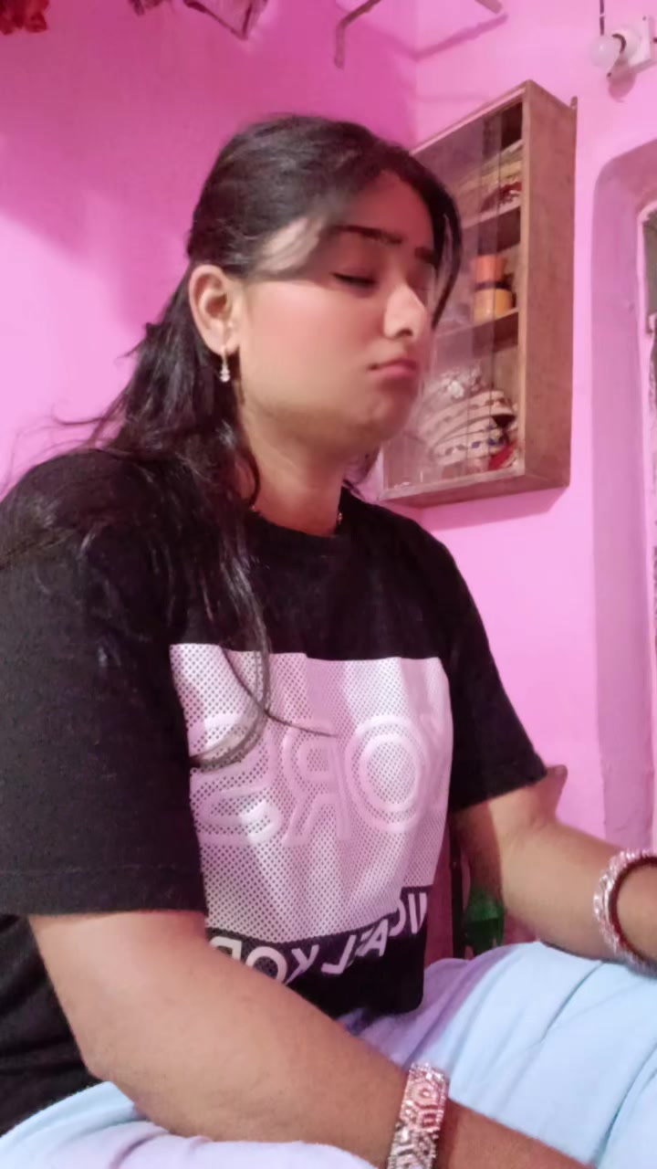 @Preety🤞🍀🤟🫶